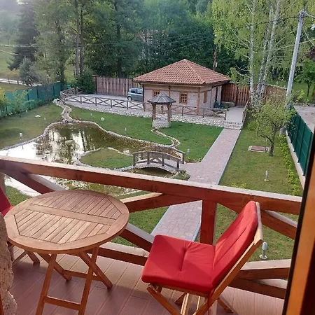 빌라 Etno Vila Kem Ken